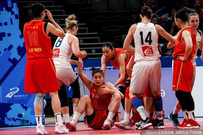  中国女篮热身赛，轻取韩国迎三连胜