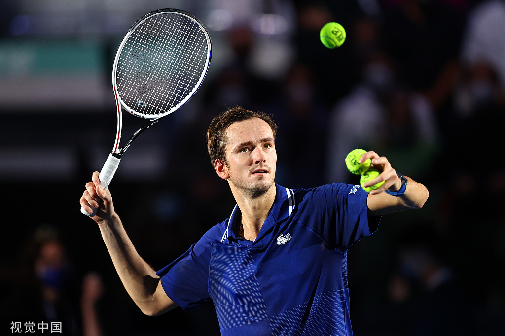  梅德韦杰夫强势登顶，ATP年终总决赛称王