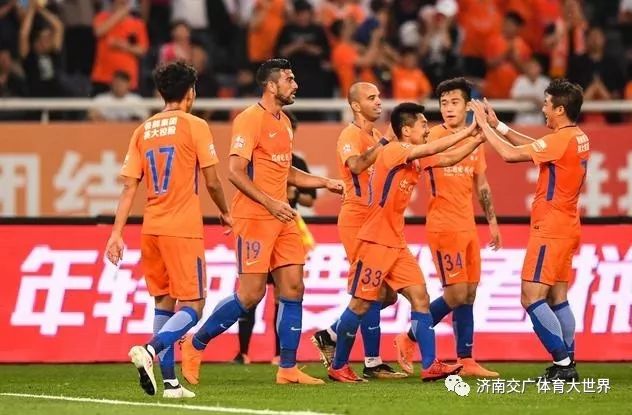  中超联赛上演进球大战，本土前锋强势崛起